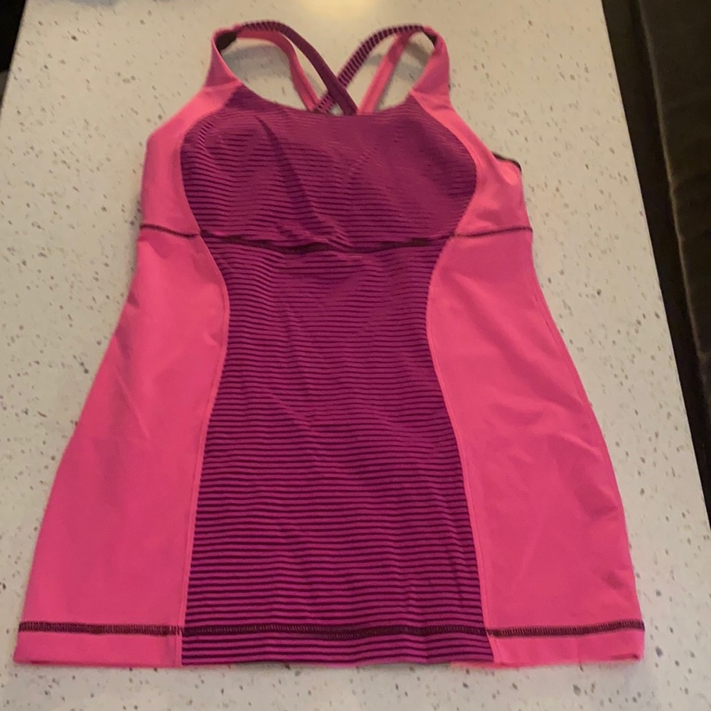 Lululemon tank top size 4